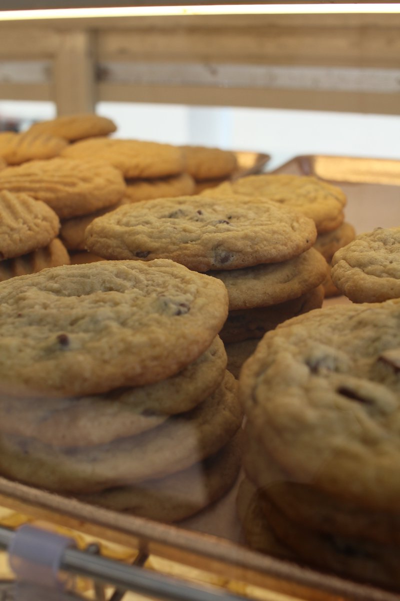 It’s National Chocolate Chip Cookie Week 🍪 
Baked fresh DAILY! 
Stop in, order online, or call us at (412) 653-2236 
Open 8AM-5PM Monday-Saturday
Closed Sunday  
• • • • • • • 
#nationalchocolatechipcookieday #chocolatechipcookieday #pittsburghbakery #pittsburgheats