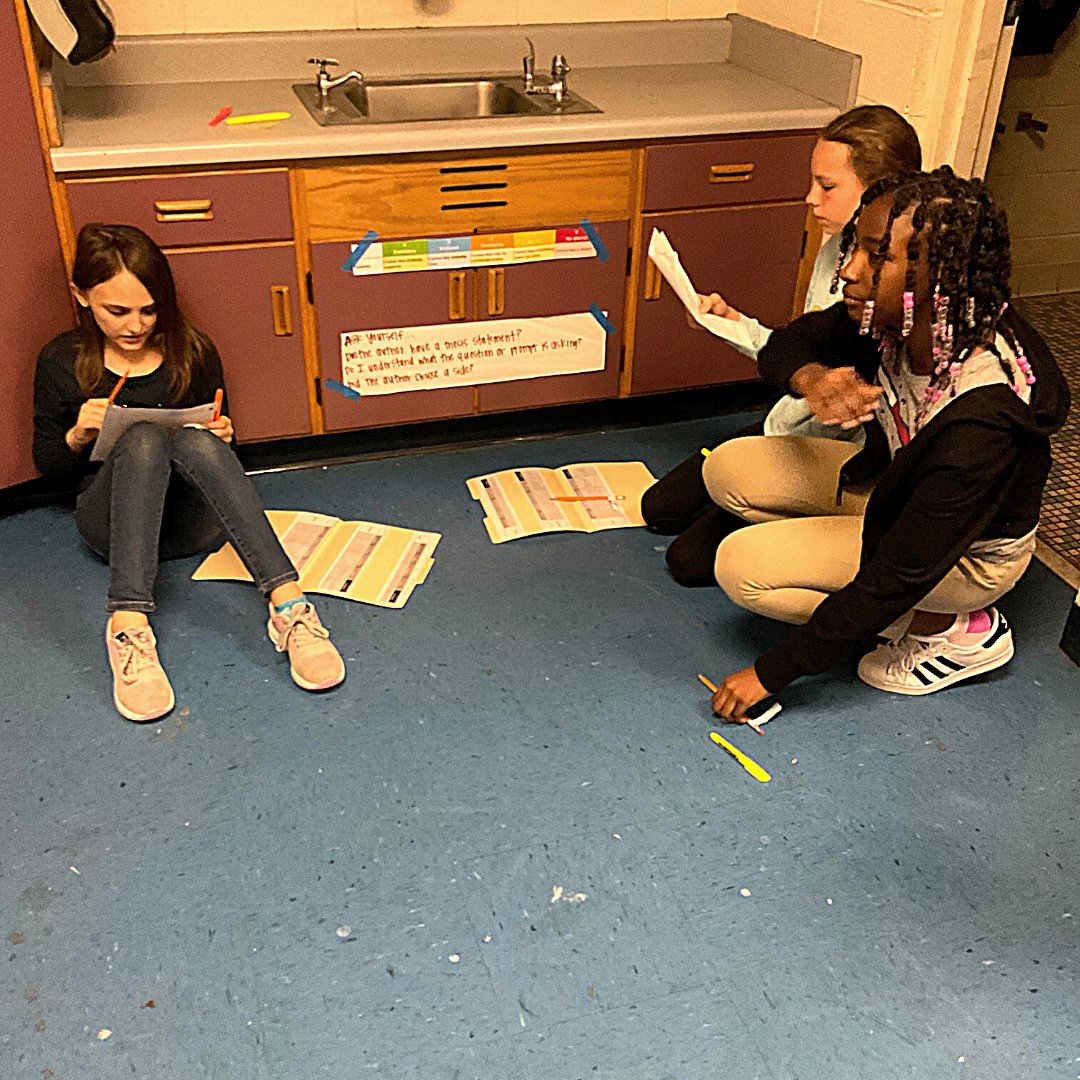 Jamie Watts (@mrsjamiewatts1) on Twitter photo Enjoyed partnering with another SRES rockstar-<a href="/abby_bussey/">Abby Bussey</a> on writing an argumentative essay. Today ss used ACAP rubrics to peer-edit in a carousel activity. Breaking up the rubric into focus areas helped students gain an understanding of a quality essay <a href="/TCBOE/">Talladega Co Schools</a> <a href="/StemleyRoad/">Stemley Road Elementary School</a> #DLP Enjoyed partnering with another SRES rockstar-<a href="/abby_bussey/">Abby Bussey</a> on writing an argumentative essay. Today ss used ACAP rubrics to peer-edit in a carousel activity. Breaking up the rubric into focus areas helped students gain an understanding of a quality essay <a href="/TCBOE/">Talladega Co Schools</a> <a href="/StemleyRoad/">Stemley Road Elementary School</a> #DLP
