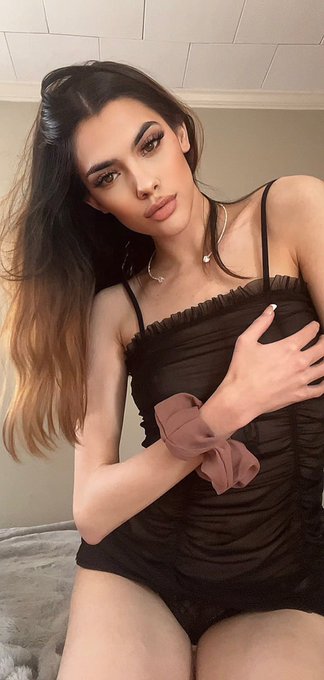 Click on my bio to see more of me https://t.co/obQpYVpkbU<a href="/tag/model"class="tags"><span>#model</span></a><a href="/tag/cute"class="tags"><span>#cute</span></a><a href="/tag/girls"class="tags"><span>#girls</span></a><a href="/tag/cuban"class="tags"><span>#cuban</span></a><a href="/tag/latina"class="tags"><span>#latina</span></a><a href="/tag/news"class="tags"><span>#news</span></a><a href="/tag/luna"class="tags"><span>#luna</span></a>