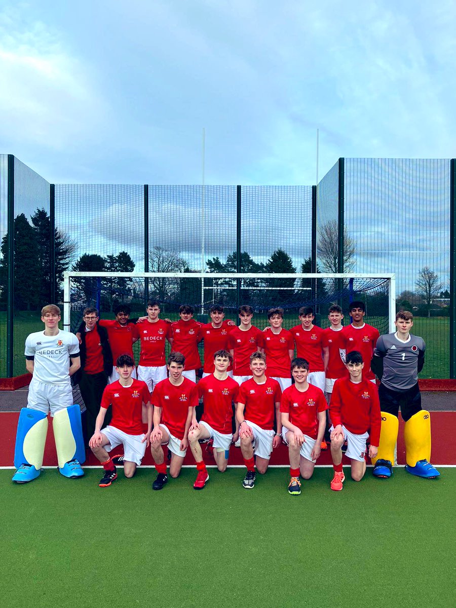 FSLnews's tweet photo. Congratulations to the 2nd XI who booked their place in the final of the Dowdall Cup with a narrow 1-0 victory over Sullivan. Jonah Jackson got the goal in the 1st quarter and a strong defensive effort kept Sullivan at bay. 🇲🇱🏑🇲🇱 https://t.co/Ubqcda79ht
