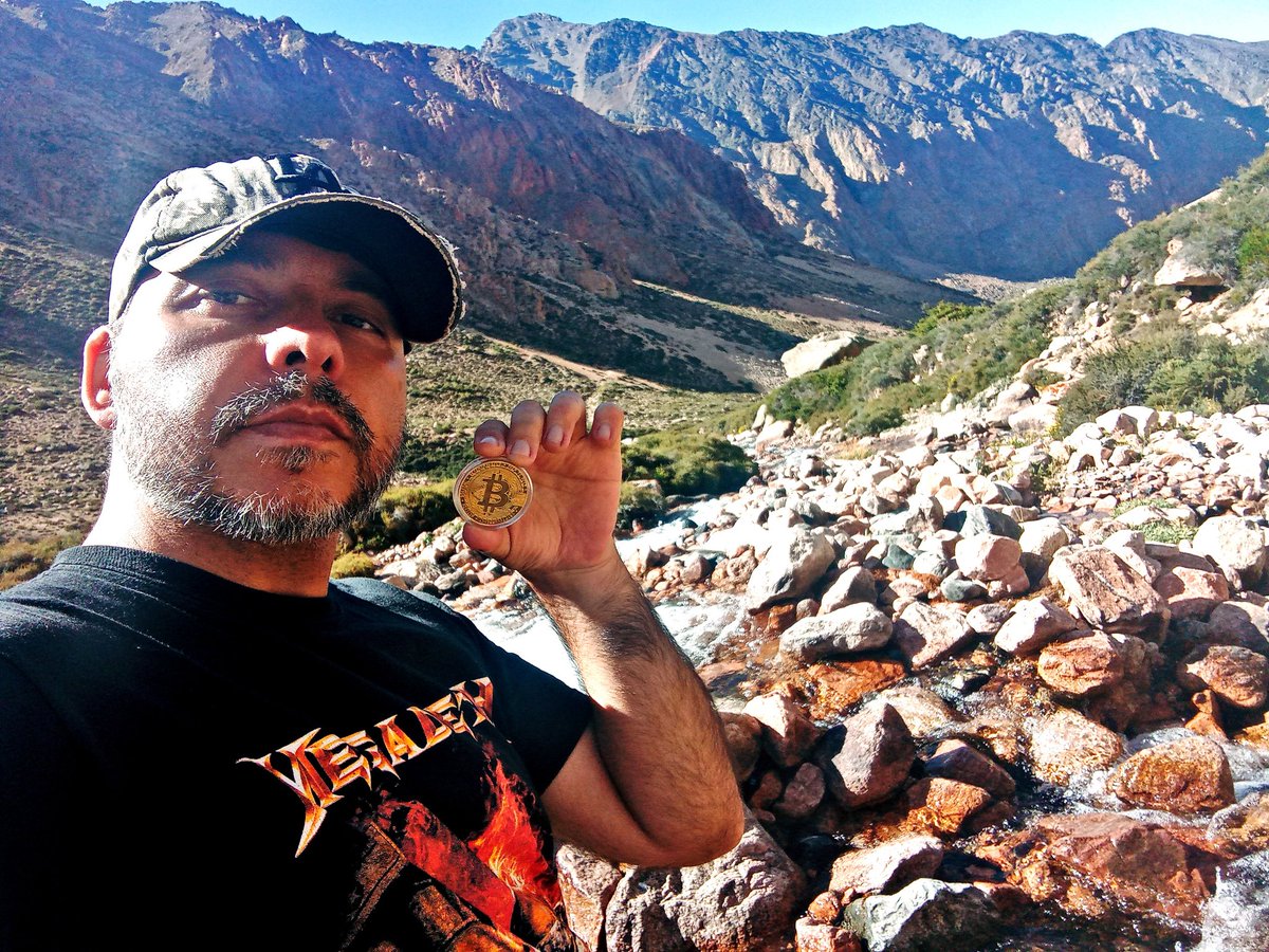Cfhmartin's tweet photo. La verdadera Libertad 🪙 @funontheride  Rodri acá en mi provincia en Mendoza en Tunuyán Disfrutando de la naturaleza. https://t.co/dLj3xhxfYV