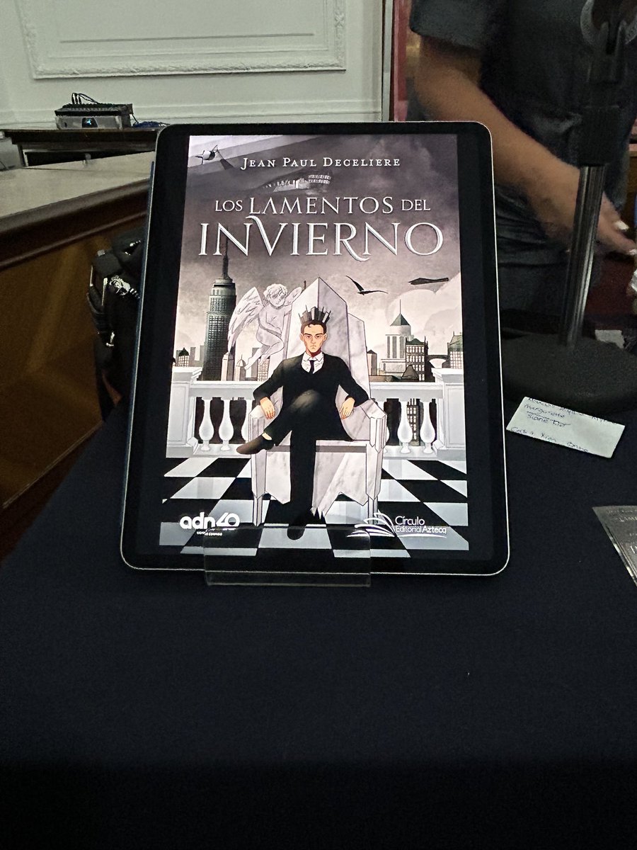 Círculo Editorial Azteca tweet media