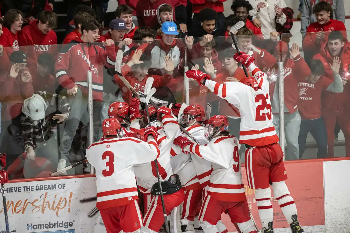 Heading to Wednesday's Hockey Playoff Game? 
<a href="/SJSHockey/">Saint John's HS Hockey</a> vs. <a href="/SJP_Hockey/">SJP Hockey</a> - Get your tickets now, it will sell out!

Tickets are only available via GoFan. No Cash Option at the gate. <a href="/superfans_sj/">SJ Superfans</a> 

Essex Sports Center
Middleton, MA
6:40 PM

Tickets here: gofan.co/app/events/939…