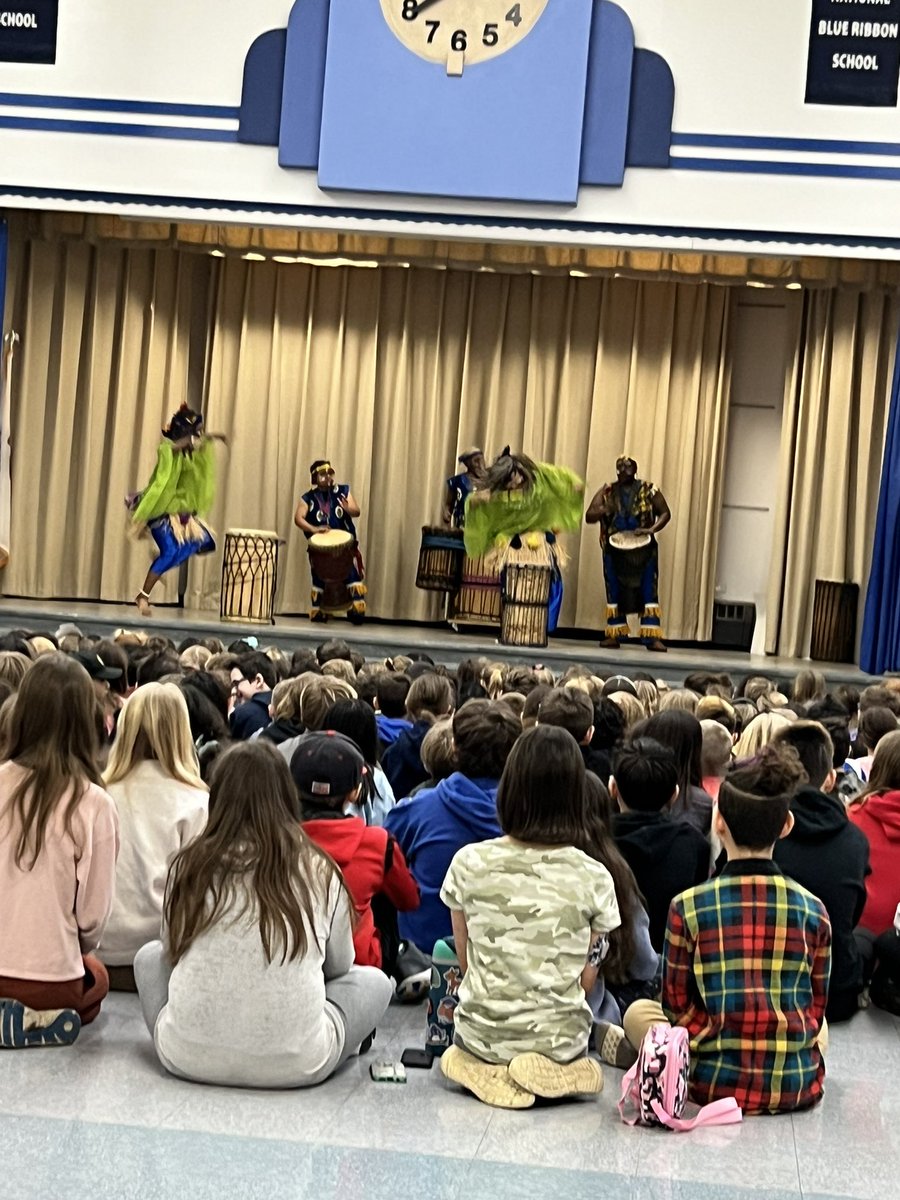 Janine Flauter 📝🍎⚡🌈☮🌌 (she/her) tweet media