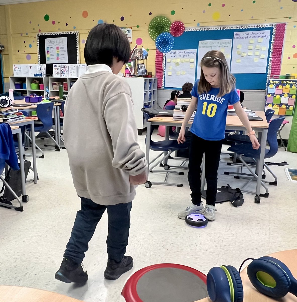 Allison LaFalce Acevedo, EdD (@acevedo_sd735) on Twitter photo Having fun at indoor recess with our Hover Soccer Balls! Thanks to #CaringHearts donations in <a href="/Skokie735/">School District 73.5</a> โฝ๏ธ ๐ฅ
Having fun at indoor recess with our Hover Soccer Balls! Thanks to #CaringHearts donations in <a href="/Skokie735/">School District 73.5</a> โฝ๏ธ ๐ฅ