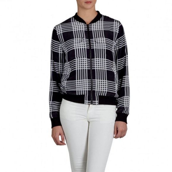 So good I had to share! Check out all the items I'm loving on <a href="/Poshmarkapp/">Poshmark</a> from <a href="/mcalabrese99/">Marguerite Calabrese</a> #poshmark #fashion #style #shopmycloset #jeffreycampbell #hudsonjeans #equipment: posh.mk/7p1FyqqcXxb