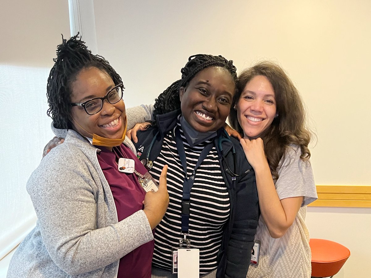 📸 A great shot of part of our sickle cell team, featuring APRN Joanna Cole, star 1st year fellow Dr. Afranie-Sakyi <a href="/lesyeuxetoiles/">J.A.S</a>, and attending Dr. @LaylaDoren1. We're loving these smiles😃😃😃 What a fantastic team! 🩸🩺🏥🥼 #hemeteam #dreamteam #sicklecelldisease