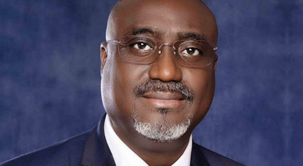 PO_GrassRootM's tweet photo. According to @ChidiOdinkalu, The Chairman of the Nigeria Bar Association, Yakubu Maikyau has refused to sign the official NBA election Observers report for the February 25th Presidential Election. https://t.co/2VsT7bBp3Y