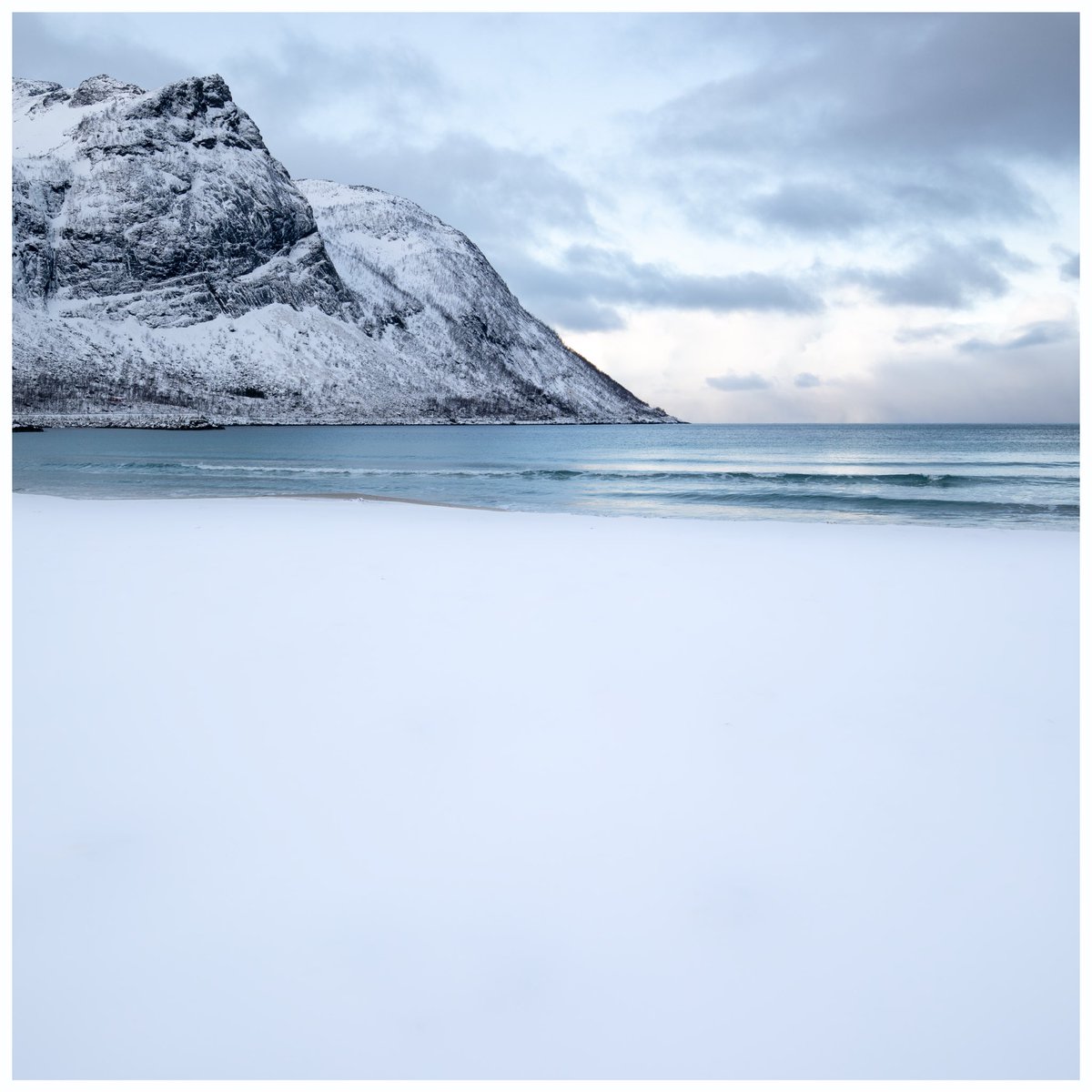 nev11's tweet photo. Sweden and Norway are both quite incredible places. Still got a month left of exploring but I will return. Here’s a few from travels so far.. there’s a vid to go with these for anyone whose interested.
https://t.co/AYf4AOFz4Z https://t.co/LVHJEE7pdI
