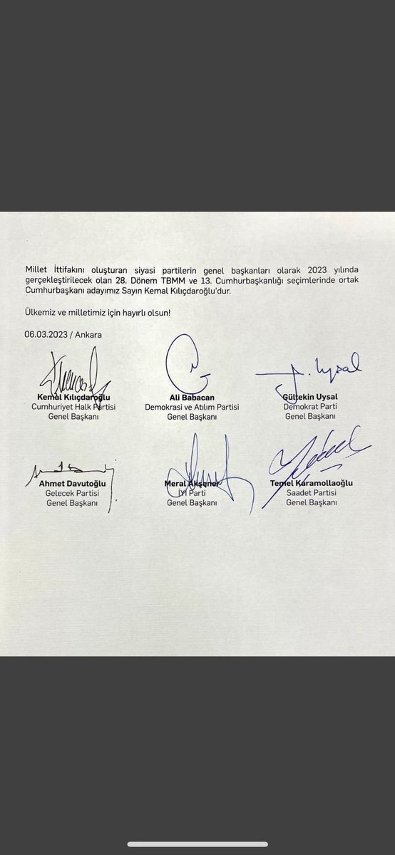 semiboz's tweet photo. Meral Akşenerin imzası benim ilkokulda uydurduğum imzaya çok benziyor. Bence uyduruk bir imza attı ki yarın öbür gün bu benim imzam değil sahte imza kullanmışlar diye masayı dava etsin #KEMALKILIÇDAROĞLU https://t.co/erlZveIq3Z