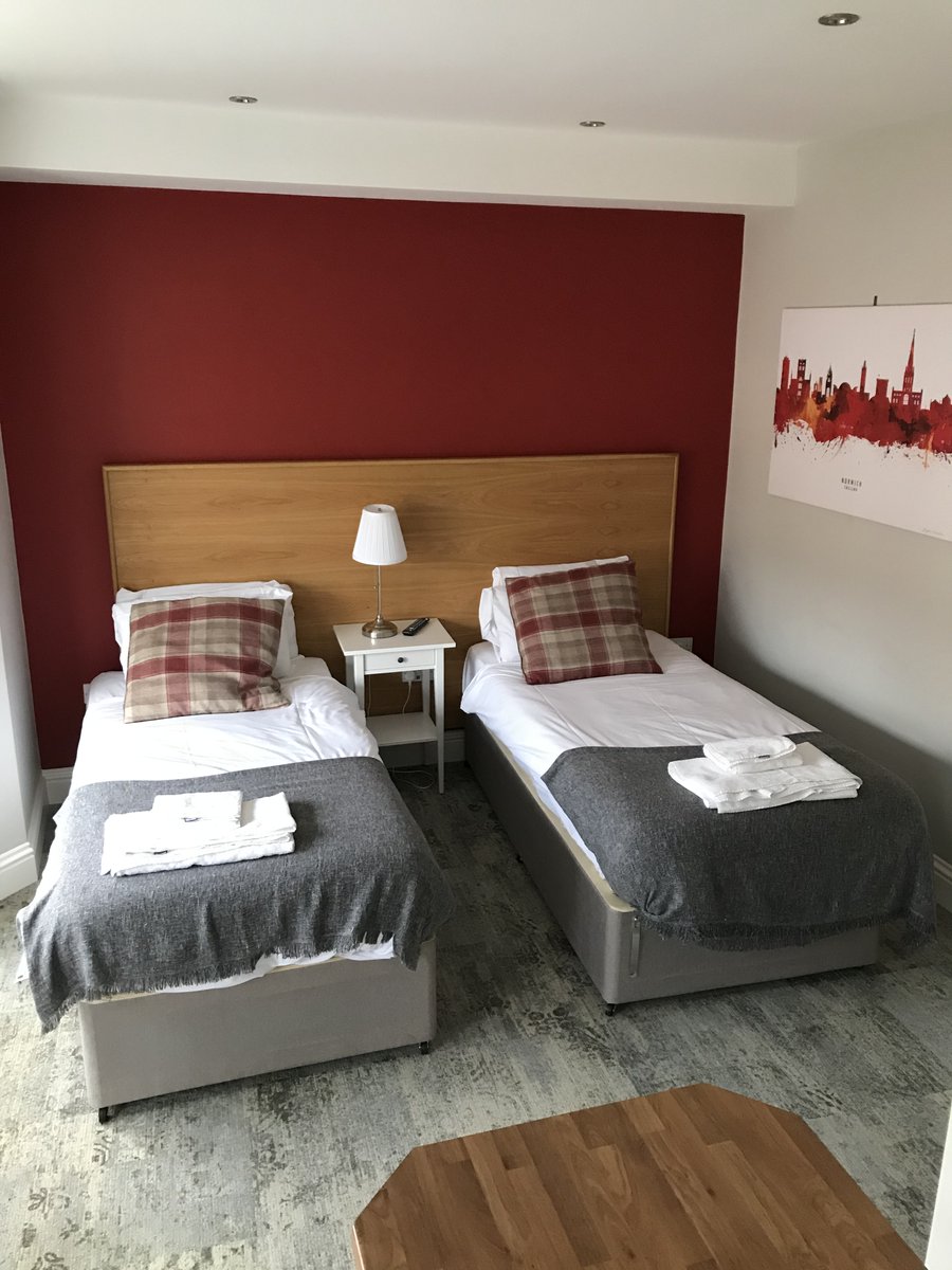 norwichaccommo1's tweet photo. Experience city living in style! 🌆

Our beautifully furnished apartments are waiting for you. Enjoy Norwich's modern amenities, attractions and a prime location. Book your stay today at https://t.co/4pBxnGVu5c! 

#cityliving #Airbnb #travel #vacationrental #booknow https://t.co/mKB9MjxvuI