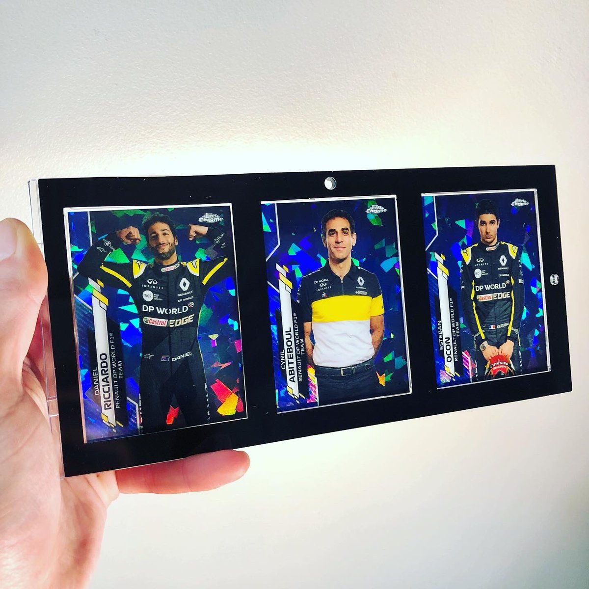 BigHCardCo's tweet photo. Sample Sign Off week, over the moon with the new product lines! 

35pt 2 &amp; 3 Card One Touches. Clear and Black bordered 🔜

UV Safe
Crystal Clear
Cheaper than Ultra Pro equivalent 

Late Spring/Early Summer 2023 🙏

#thehobby #whodoyoucollect https://t.co/LINNSMoqOt
