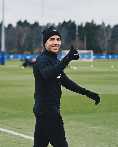 londonbluenews's tweet photo. Retweet this tweet to gain 1,000 Chelsea Mutuals. Comment 💙💙 #cfc https://t.co/nQnrd144yL