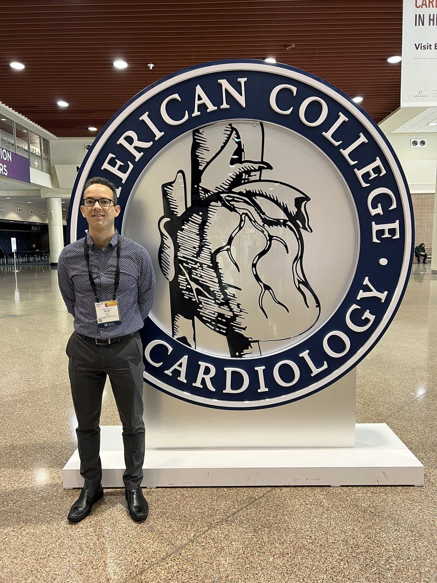 Thi_Quinaglia's tweet photo. Honored to share new science on behalf of @CIRC_MGH at #ACC2023 Thanks to the mentorship of @TomasNeilan
#T2DM + #OSA overlap have lower VO2max mediated by #ECV and aorta distensibility with @whyCMR https://t.co/4fQMRwsiOz
