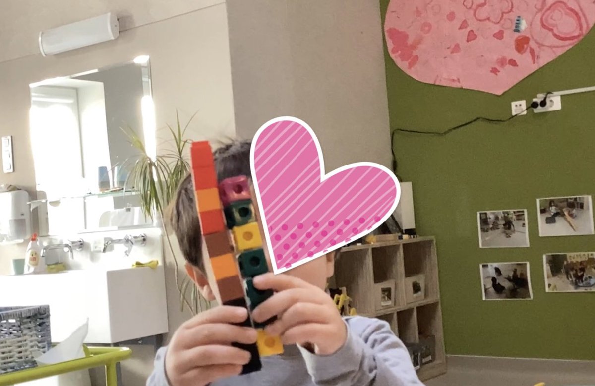 “you know I make 17 with a 10 and a 7, makes 17” he showed first his 10 cubes tower, then the 7 cubes tower and placed them next to each other to show 17.  Playful Math with EC4s: think, talk, reason, collaborate, take turns…#LearningThroughPlay <a href="/AISBucharest/">AISB Bucharest</a>