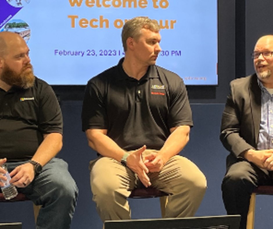 SOVAInnoHub's tweet photo. π£Check out our new blog featuring the Tech on Tour event! Read all about it here π https://t.co/wr2pgXCJqU
#TechOnTour #Technology #TechnicalEducationMonth #Community #SouthBostonVA https://t.co/brJubBw4r9
