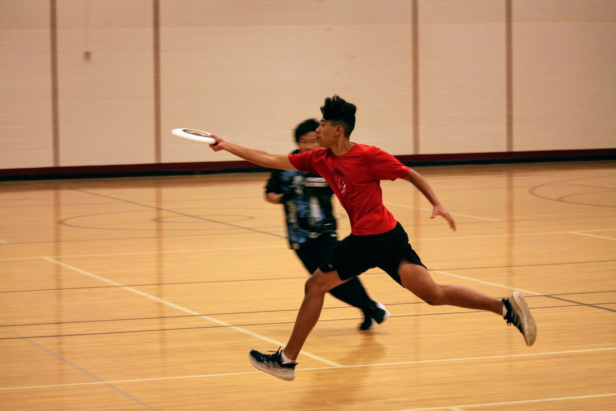 SPOpenUltimate's tweet image. Open SP United Ultimate practices at Prairie View Middle School this Tuesday and Thursday from 5-6 PM!  New players welcome.  #spunited #sunprairieschools  #sunprairiewi