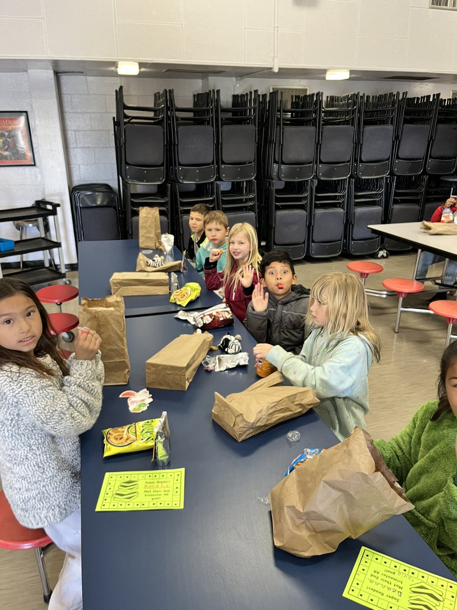 Yermo_Eagles's tweet photo. Congratulations to all our 1st-5th grade students that met their AR goal for second trimester. They enjoyed a carnival with games, treats, prizes, and their favorite…pie the principal! #avideagles #TheSilverValleyWay #readingisfun https://t.co/52W1tT6pFA