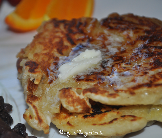 magicalingrdnts's tweet photo. #Boxty Irish #potato #pancakes is a great choice not only for a #delicious #breakfast but for any meal according to me. Simple, tasty, and comforting! #comfortfood #irishrecipes  https://t.co/WHP6uEvBTK https://t.co/259wA1un60