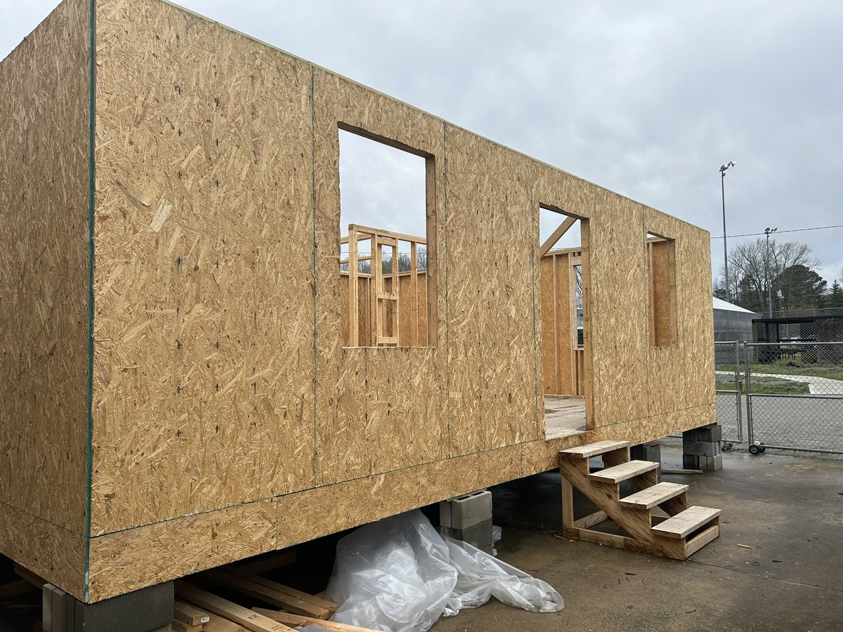 CTE_Chatham's tweet image. Here a sneak peek at Jordan-Matthews HS’s tiny house that their Carpentry classes are building for Chatham Habitat for Humanity. Hands on learning and work ready skills are being offered through CTE! @ChathamCoSch @JMHSJets
