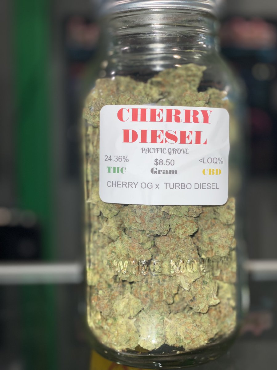 thecdcpdx's tweet photo. Our #MondayMotivation and #StrainOfTheWeek is this #CherryDiesel! Grown by #PacificGrove &amp; crossed with #CherryOG and #TurboDiesel 😮‍💨💕😎 #cannabis #420community #thecdc #pdx #oregon #buds #pot #cannabislovers #flowers #puffpuff #pass #cannabisculture #growers #comesayhigh #green https://t.co/Tn9qKpRZDC