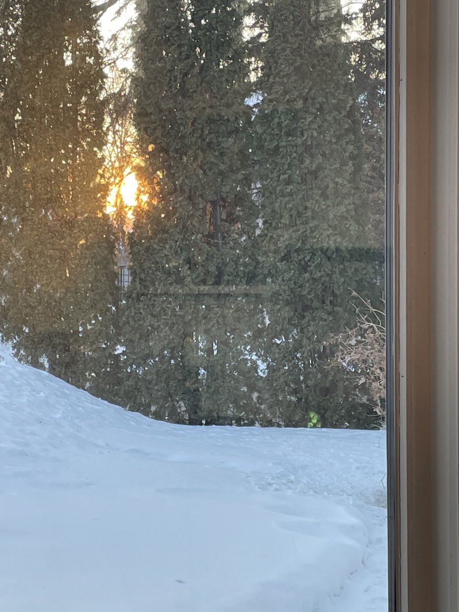 ballantyneart's tweet image. Sun going down 6:36pm -10C #waitingforspring