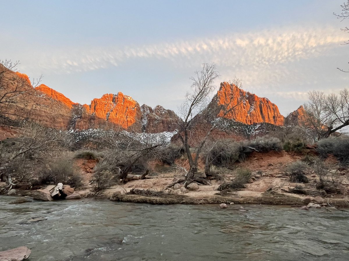 The Watchman and south col and ridge of the East Temple rise above the Virgin River at sunset. 

#Zion #nationalpark #utahrocks #grandcircle #utah #parkchat #nationalparkgeek #sunset #sunsetlovers #sunsetphotography #lifeelevated #mondayvibes #mondaymotivation