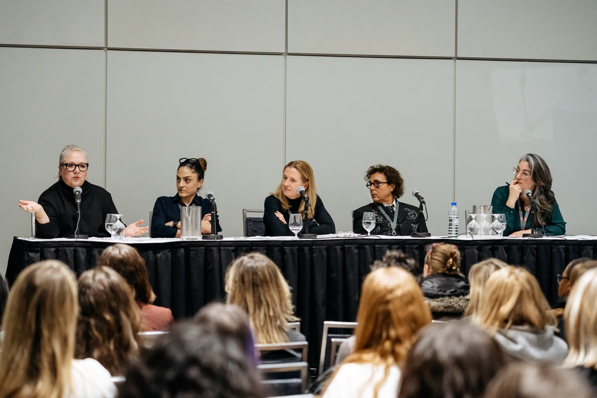 Hi 👋 

We are excited to announce that applications for the IDS Toronto CEU-Accredited seminar program are now open. As a renowned platform for showcasing expertise, we are inviting you to submit your application to become a speaker for next year's show.

spr.ly/60183aCn8