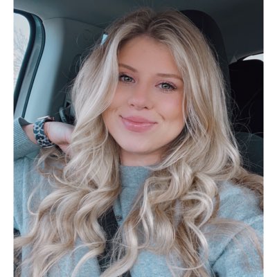 KellyCallahan24's tweet photo. #NewProfilePic https://t.co/nmhdmSalKY