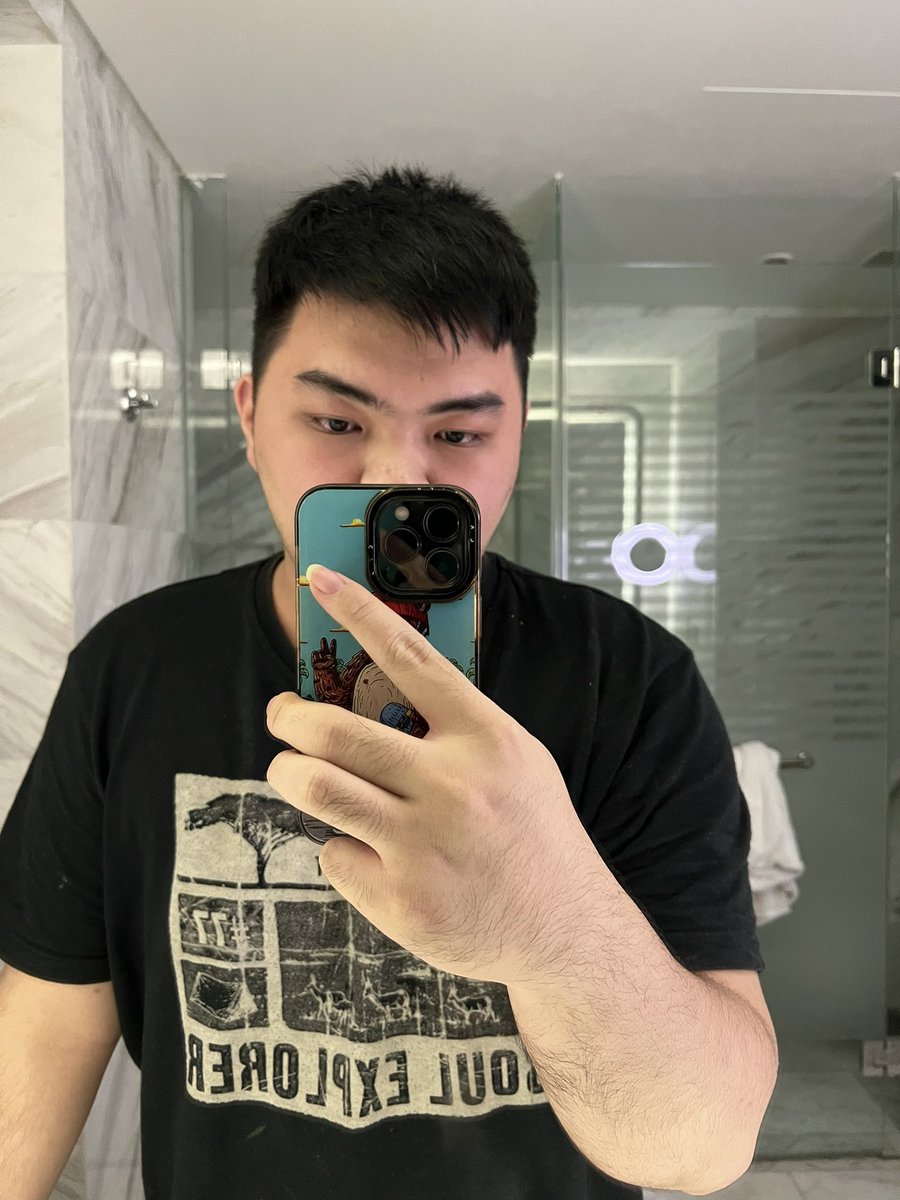 Ciuzen 🐻 tweet media