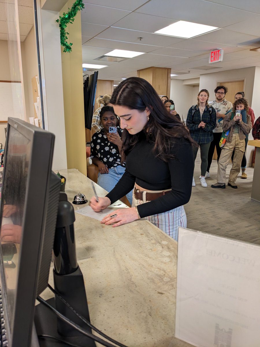 Please join us in congratulating Lucie on turning in her I.S.! 👏👏👏 Getting it done!