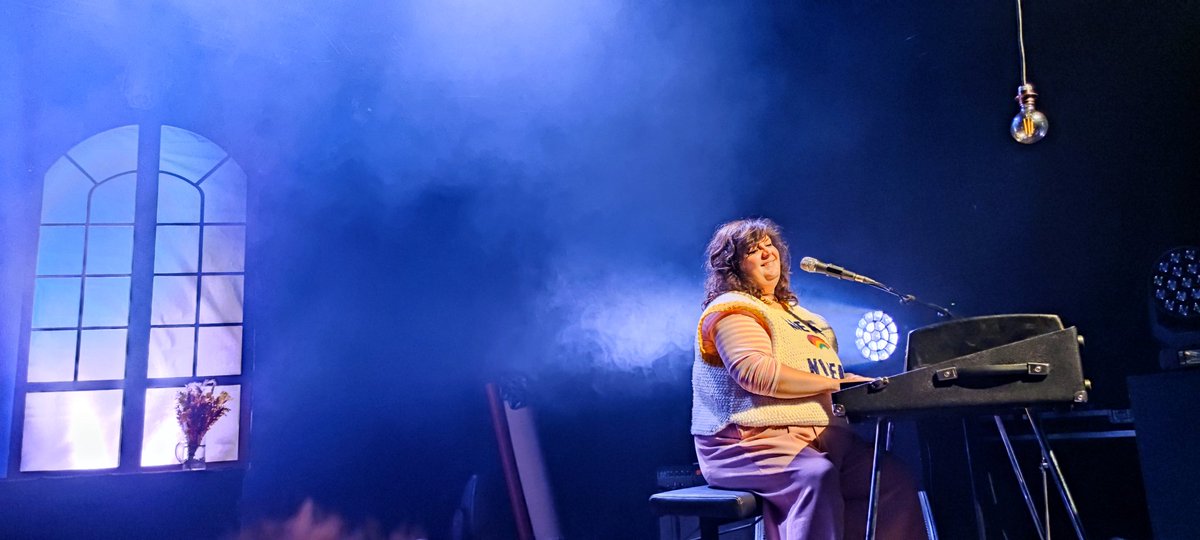 💜 Magicienne @november_ultra à l'Echo....Nova ! 💜✨💜✨💜 Merci pour la douceur,les rires,la musique et les good vibes