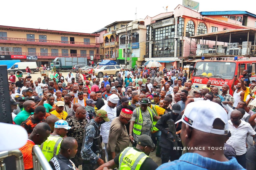 GRVlagos's tweet photo. We are not leaving any stone unturned, we are ransacking all the nooks and cranny of Lagos to get all the votes of Lagosians who want a CHANGE.

Prosperity has no tribal, political or social affiliations.

I am interviewing to be the Governor of OUR LAGOS.

Èkó E dìde!!

~ GRV. https://t.co/sFwwnE2v7b