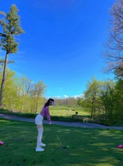 blanchebin's tweet photo. Sometimes, people with poor golf skills are happier. Because he easily remembers a few good shots🫰🫰 https://t.co/1OXIjmFEqH