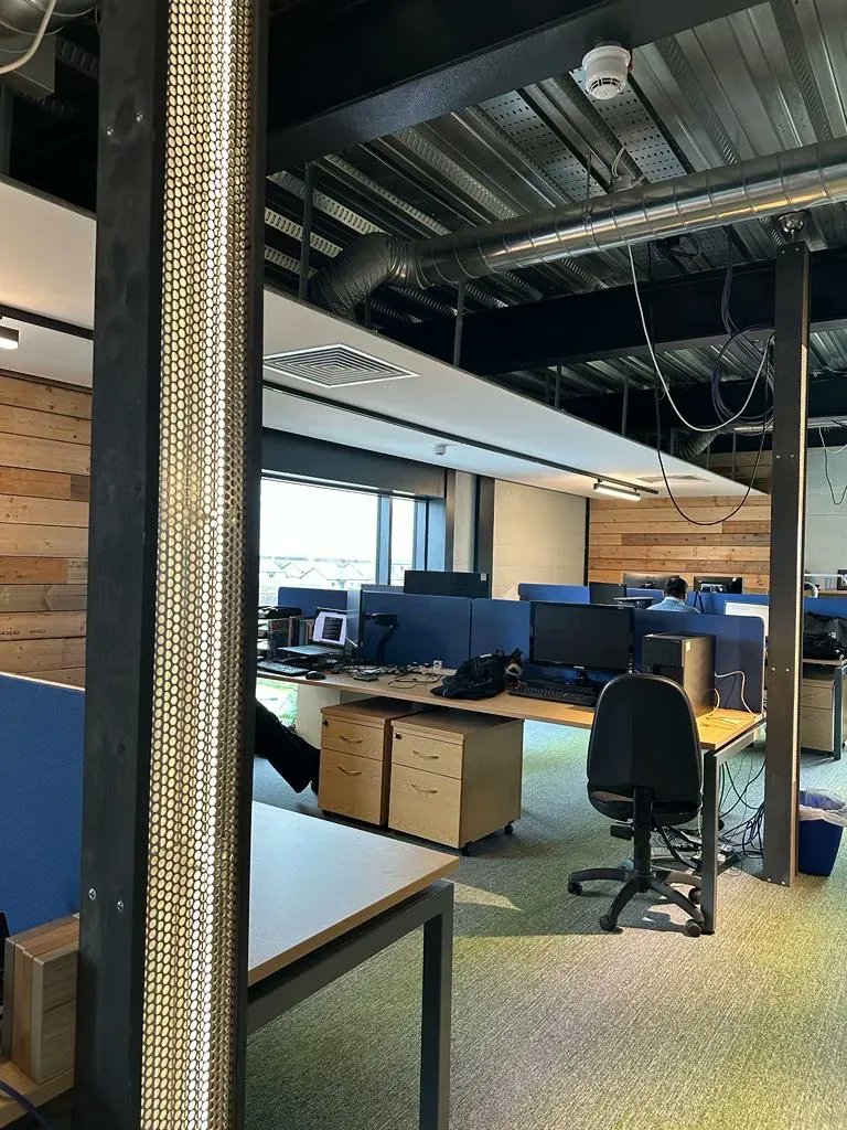 Studio_One_Linc's tweet photo. At Studio One, you have the option to personalise your office to suit your needs
Find out how we helped PCA Engineers create their perfect office 👇
https://t.co/vdWl3hFa2p
#hybridoffice #managedworkspace #managedoffice #rentadesk #hotdesk #Lincoln #innovation #meetings https://t.co/0XqWMF2tTJ