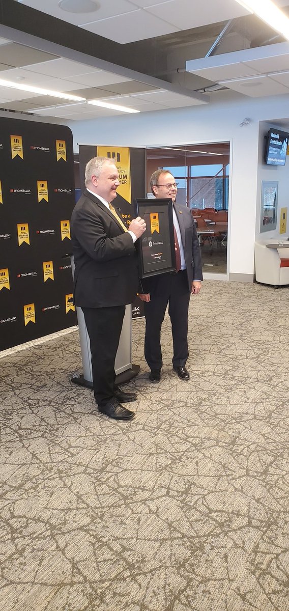 Pleasure to host Steve Sherrer, President and CEO and the team from <a href="/ThriveGroupSS/">Thrive Group</a> today for a Alumni@Work and Future Ready Premium Program celebration. <a href="/MohawkCollege/">Mohawk College News</a> privileged to work in partnership with exemplary employers in supporting student success.  Future Ready.Together