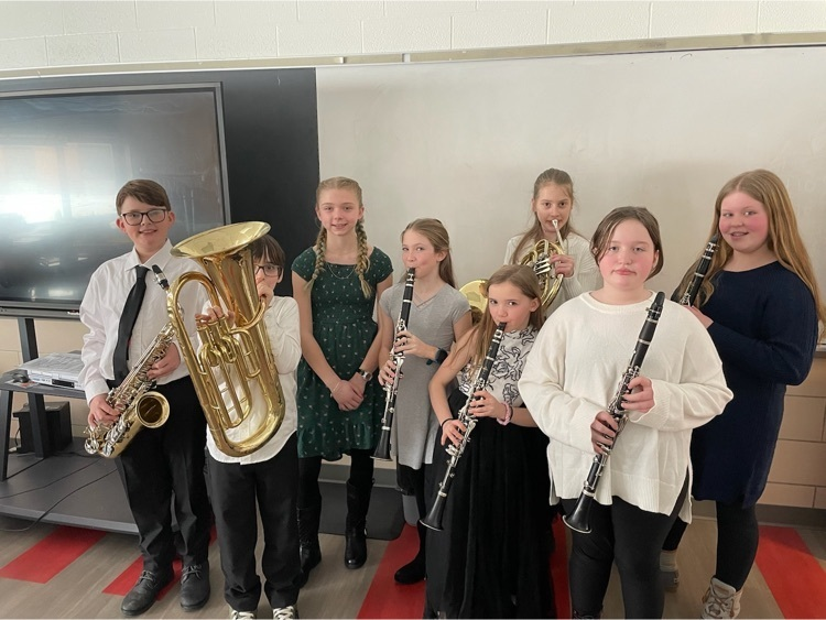 Lisa Eakins tweet media