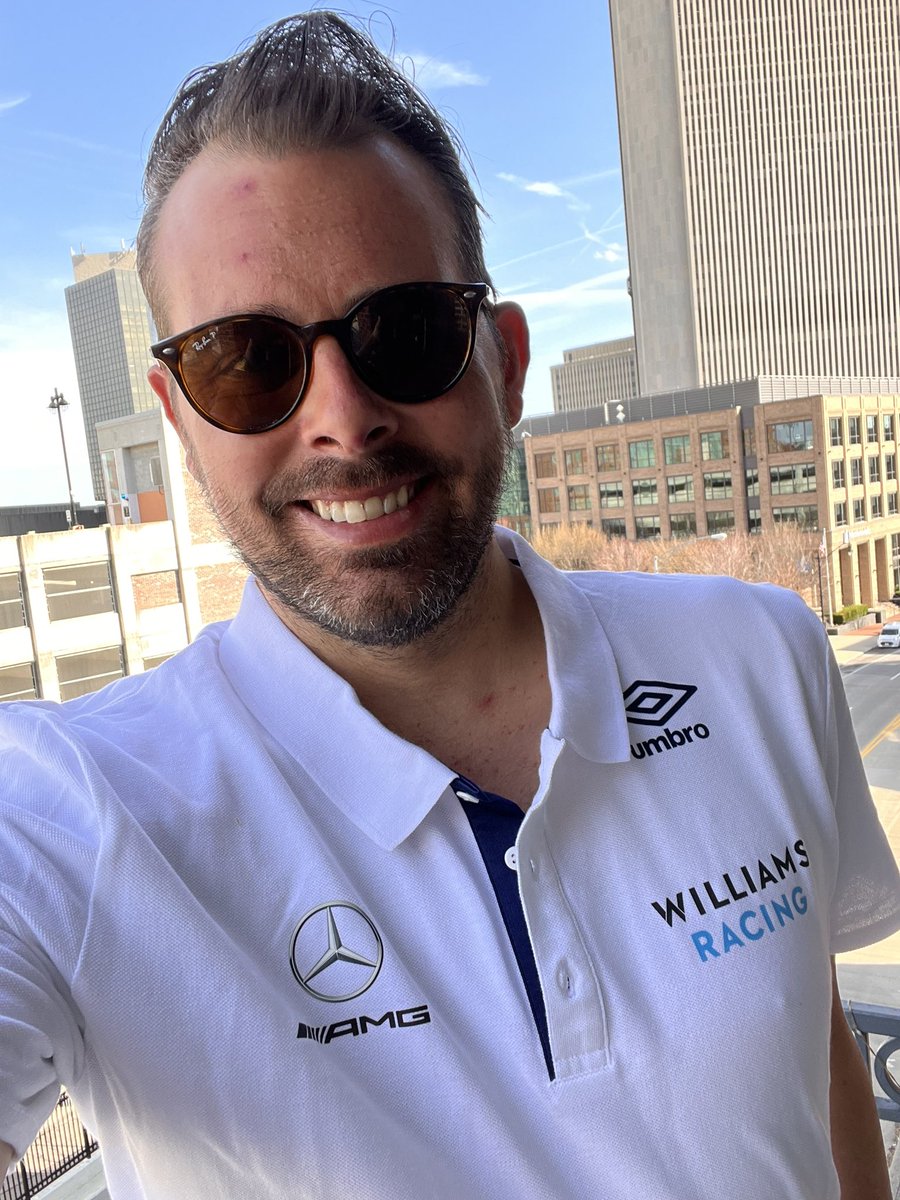 CmichaelU's tweet photo. @cmcmotorsports shirt is on point, let’s go Logan!! 🇺🇸🇺🇸#f1 https://t.co/k9GCdeKZBq