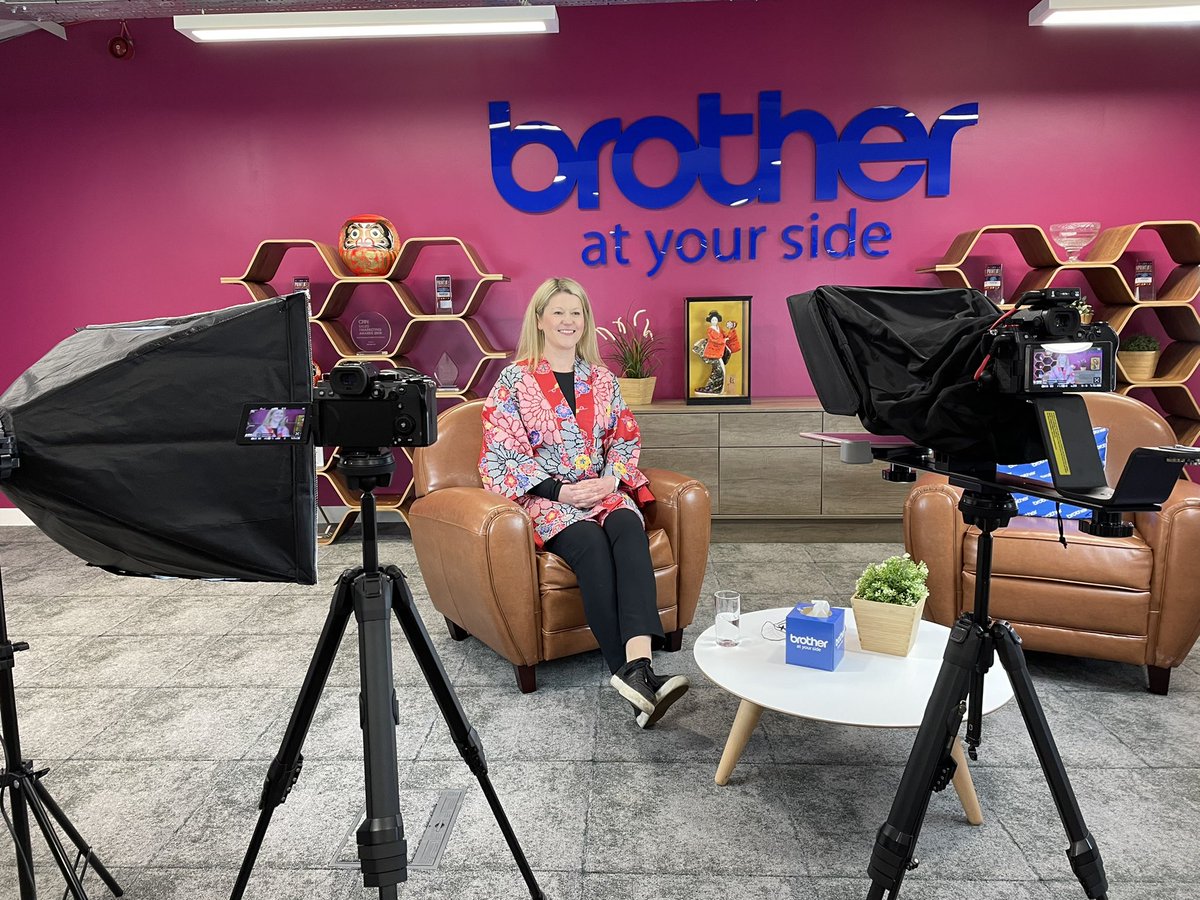 Connectwjapan's tweet photo. Huge pleasure to work with Tom from DeansgateMedia on an exciting film project covering key aspects of Japanese culture. Privileged to be able to film in the fabulous showroom @Brother_UK which has so many Japanese artefacts.
#japaneseculture #japanesebusinessculture # https://t.co/a4wuAByLMF