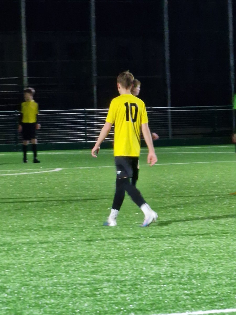 idewsbury's tweet photo. What a game.
5 2 down come back and won 6 5 against RCT
4 goals and 2 assists for Ollie 
Well Done Boys
#newportschoolsfa 
#goalscorer 
#thejohnfrostschool 
#welshfa https://t.co/3vqm1EGd0J