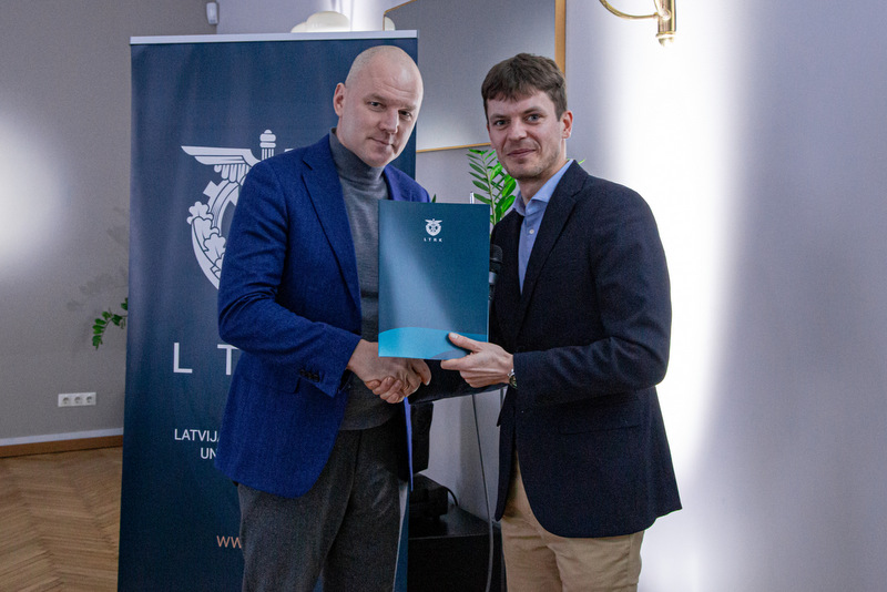 Baltic Family Firm Institute tweet media