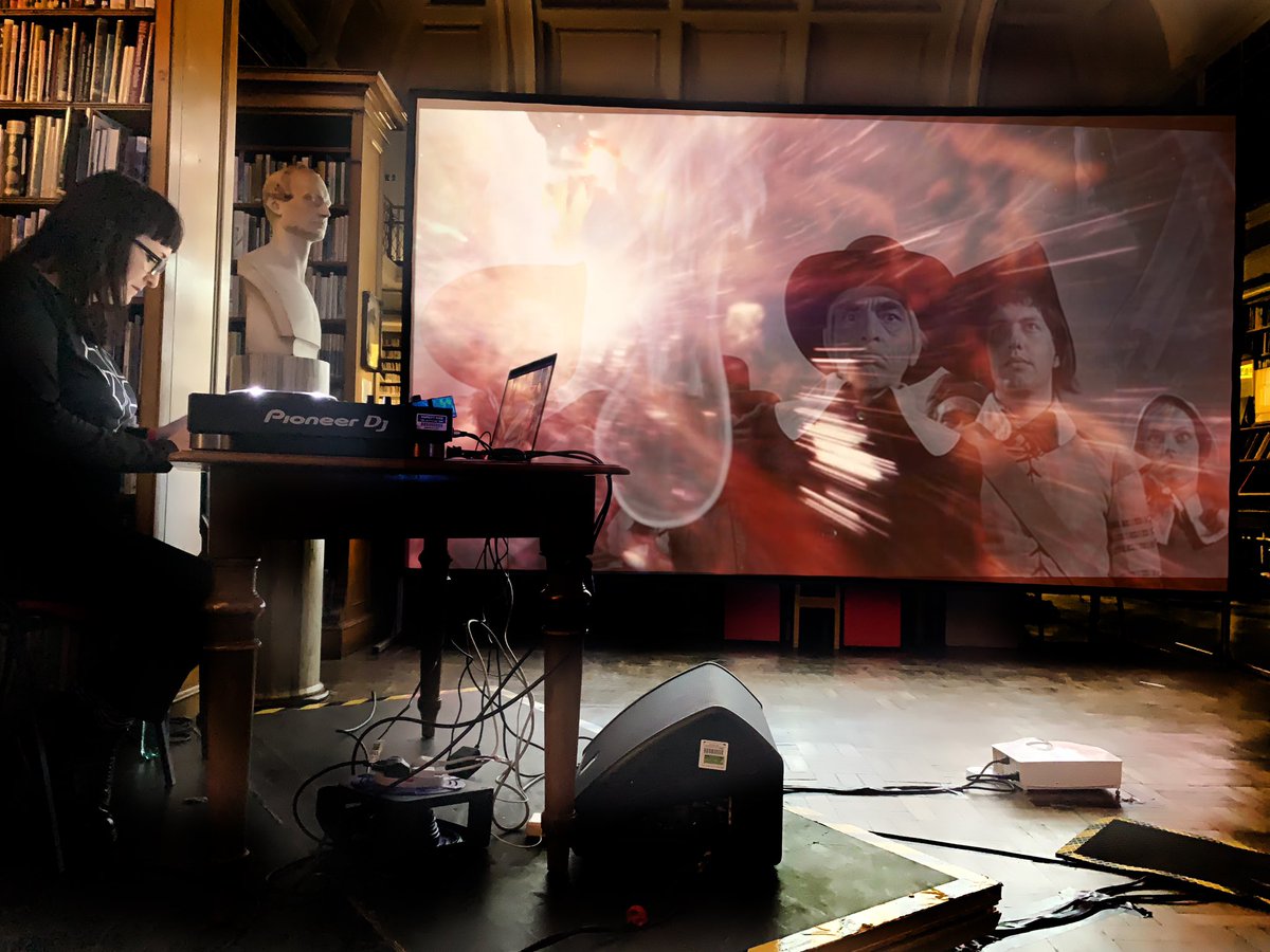 Graham Dolphin tweet media