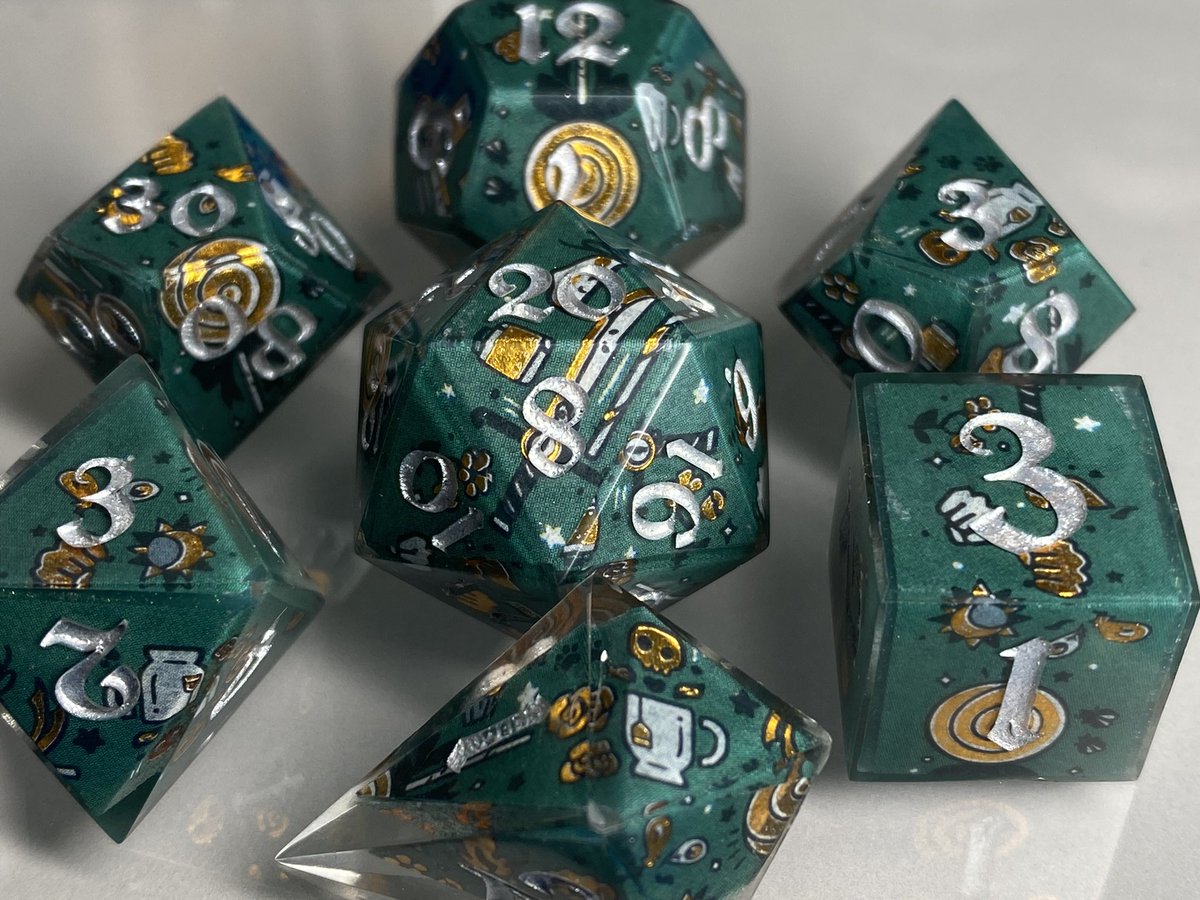 CarleySteichen's tweet image. ✨✨Dice Available✨✨

These beautiful sets of dice, as well as some others, are available for purchase in my Etsy shop.

Check them out here: etsy.com/shop/Armadillo…

#handmadedice #resindice #sharpedgedice #ttrpgfamily