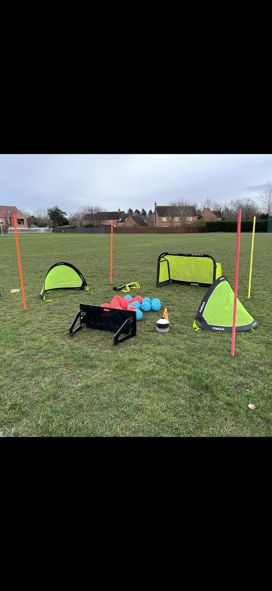 First after school session of the year tonight. 
Availability for Wednesday and Thursday. 
DM or email for more information.