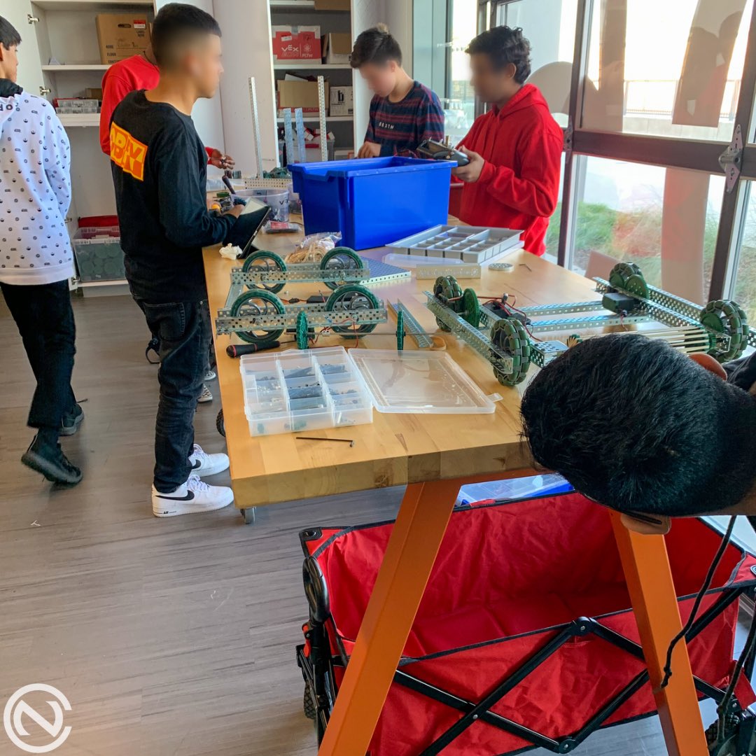 Besides developing valuable problem-solving skills, robotics stimulates curiosity and creativity. 

#culvernewlin #robotics