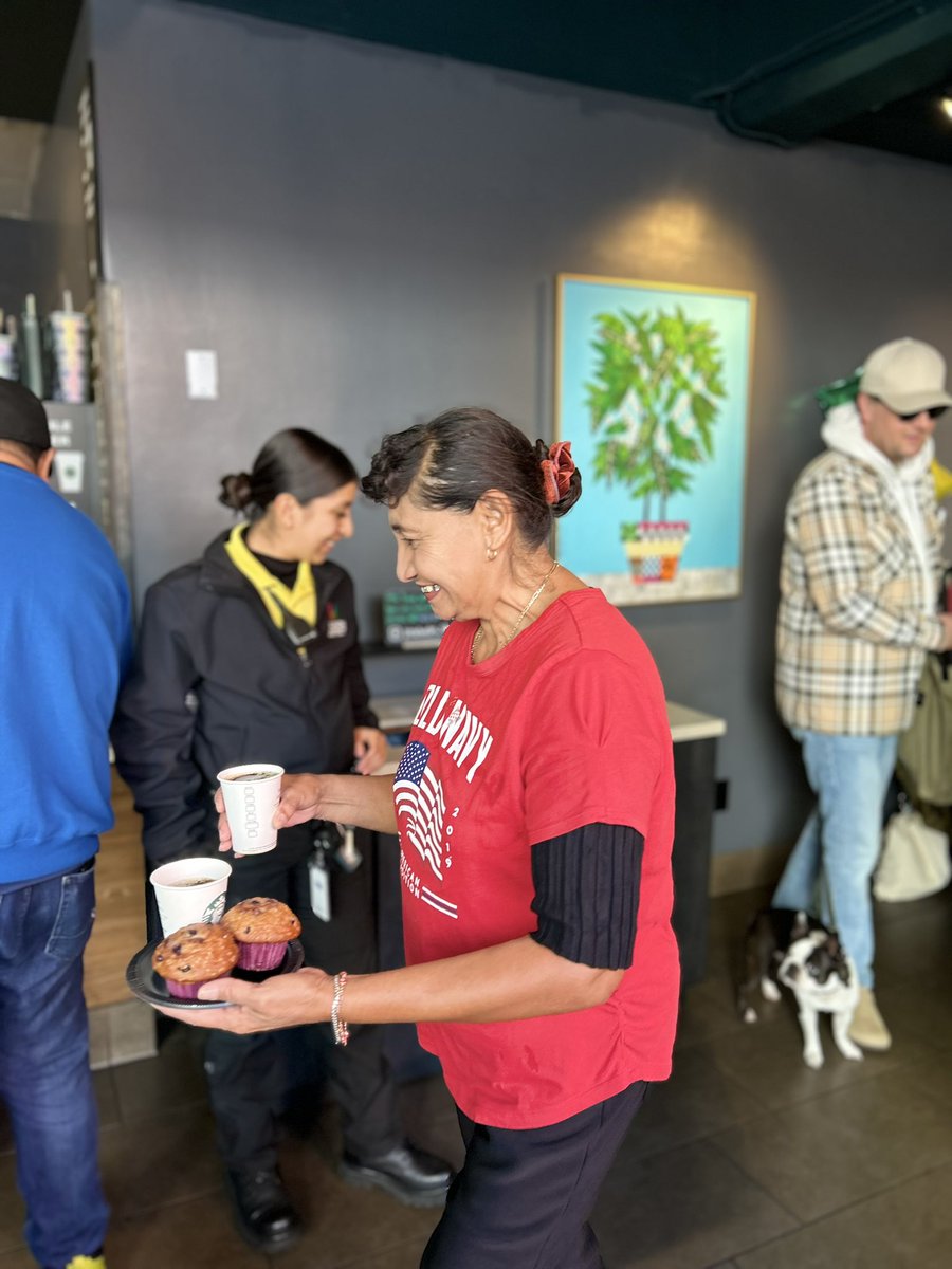 Coffee with the BID Recap. Catch us at the next one! ☕️🤝💛

#LAFashionDistrict #BidWork #DTLA #FD_SafeTeam