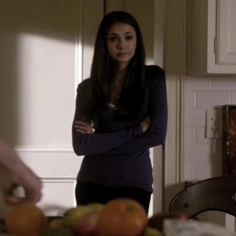 thinkingelena's tweet image. 