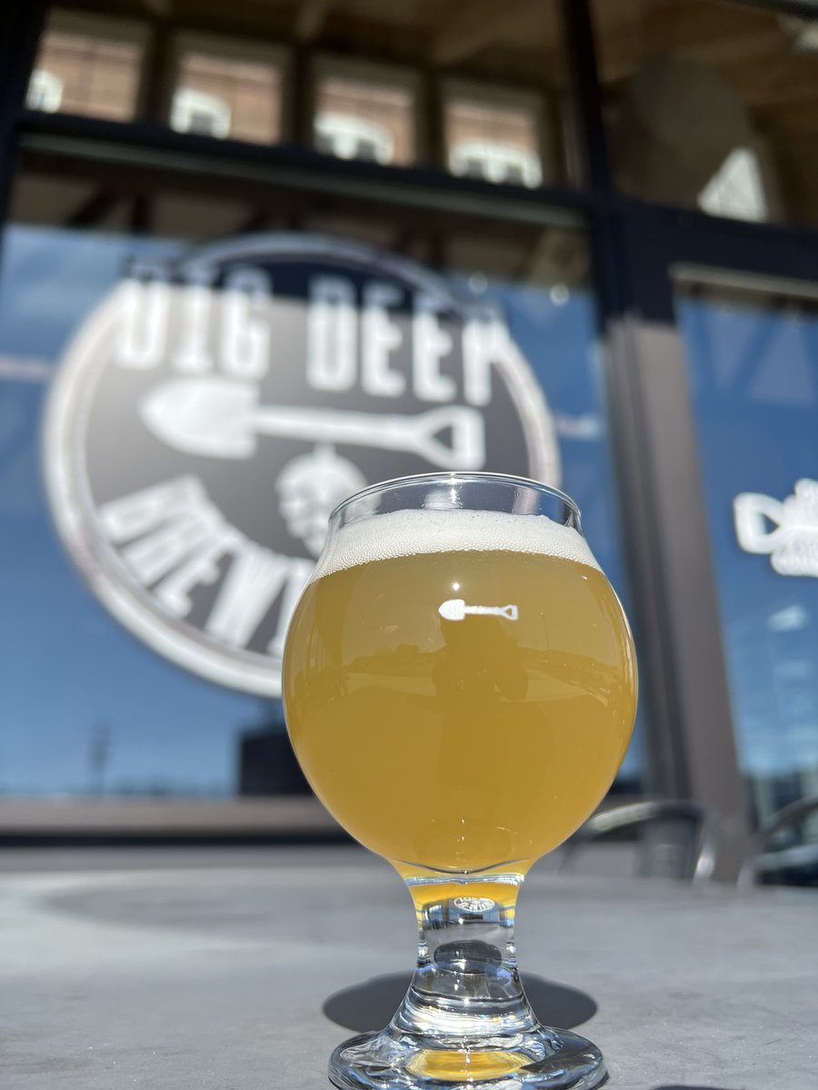 DigDeepBrewing's tweet image. Get outside, hit a trail and then Dig into a well earned pint 🍻