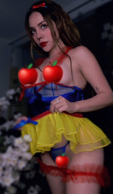 Hace mucho no les pongo promo ac&aacute;😳 50% descuento y les estar&eacute; haciendo zing los primeros 50 que se suscriban<a href="/tag/freefireawards"class="tags"><span>#freefireawards</span></a>