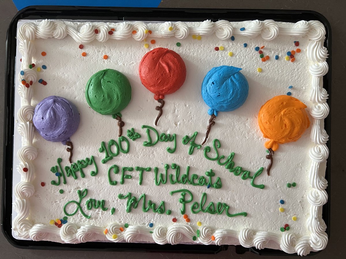 mslindsaypelser's tweet photo. Happy 100th Day of kindergarten to the sweetest group! https://t.co/BfGNOEnro7
